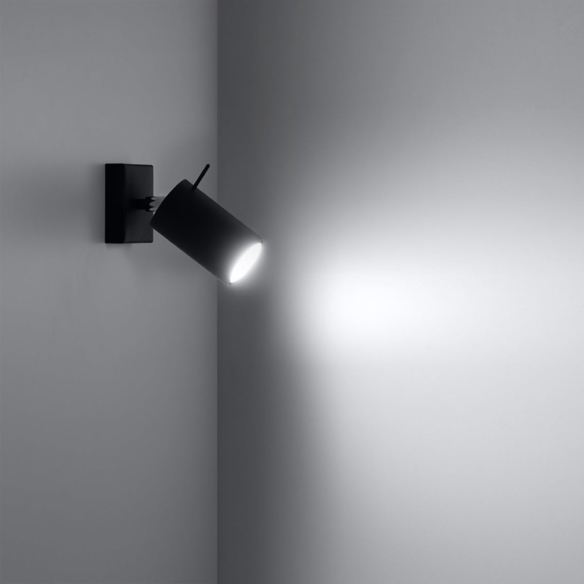Applique Murale Directionnelle LED Noire en Acier, Interrupteur Intégré